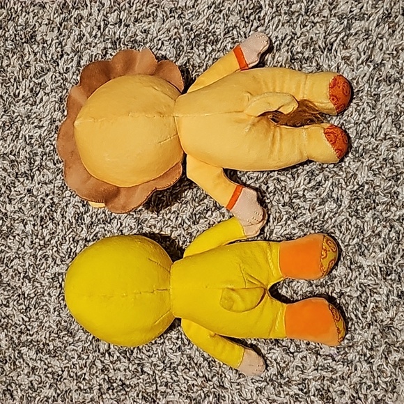 Cocomelon Baby JJ duckie and lion plushes 8 inches - Picture 4 of 5